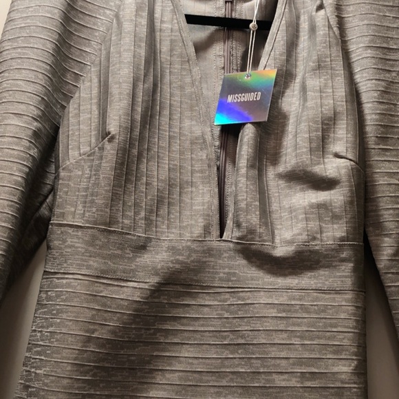 SILVER HIGH SHOULDER DRESS - Picture 4 of 4